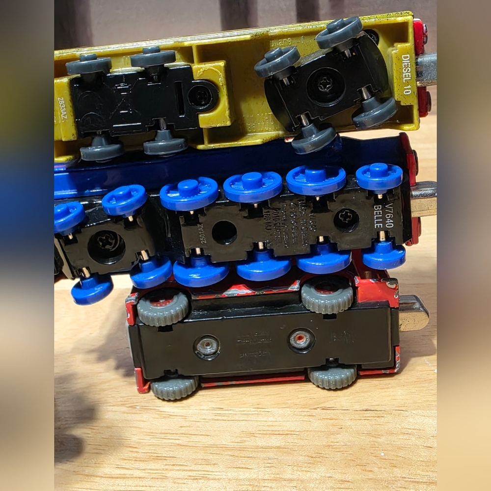 Thomas & Friends Multi-Color Train Engine Collection Molly Belle Diesel - Picture 7 of 10